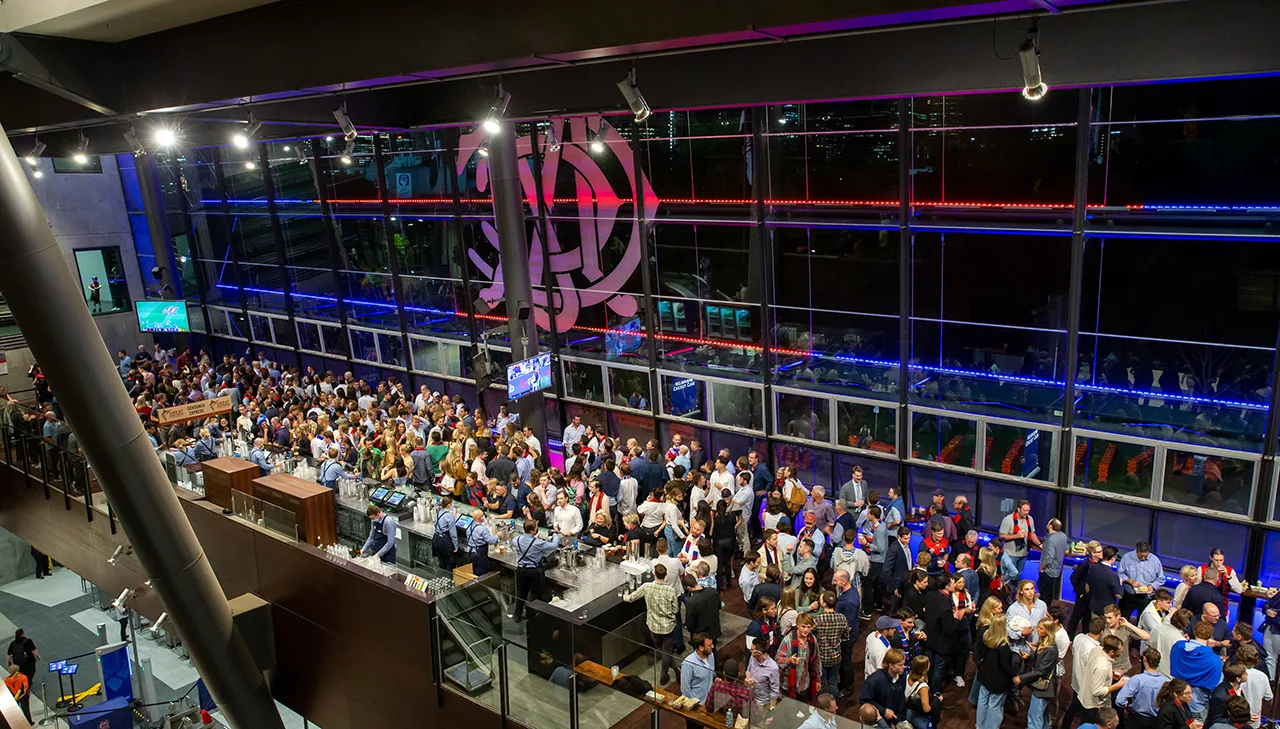 AFL22RD1_MELBvWB_129_MCC Membership_PageBanner_Desktop.webp