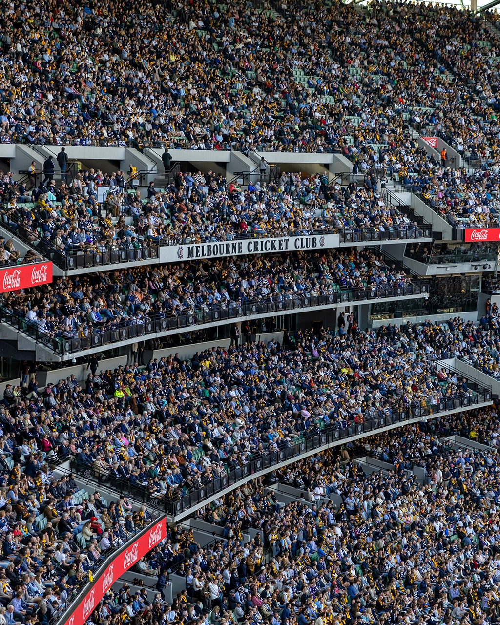 AFL25RD6_GEELvHAW_288_Text and Image desktop_1024x1280.webp