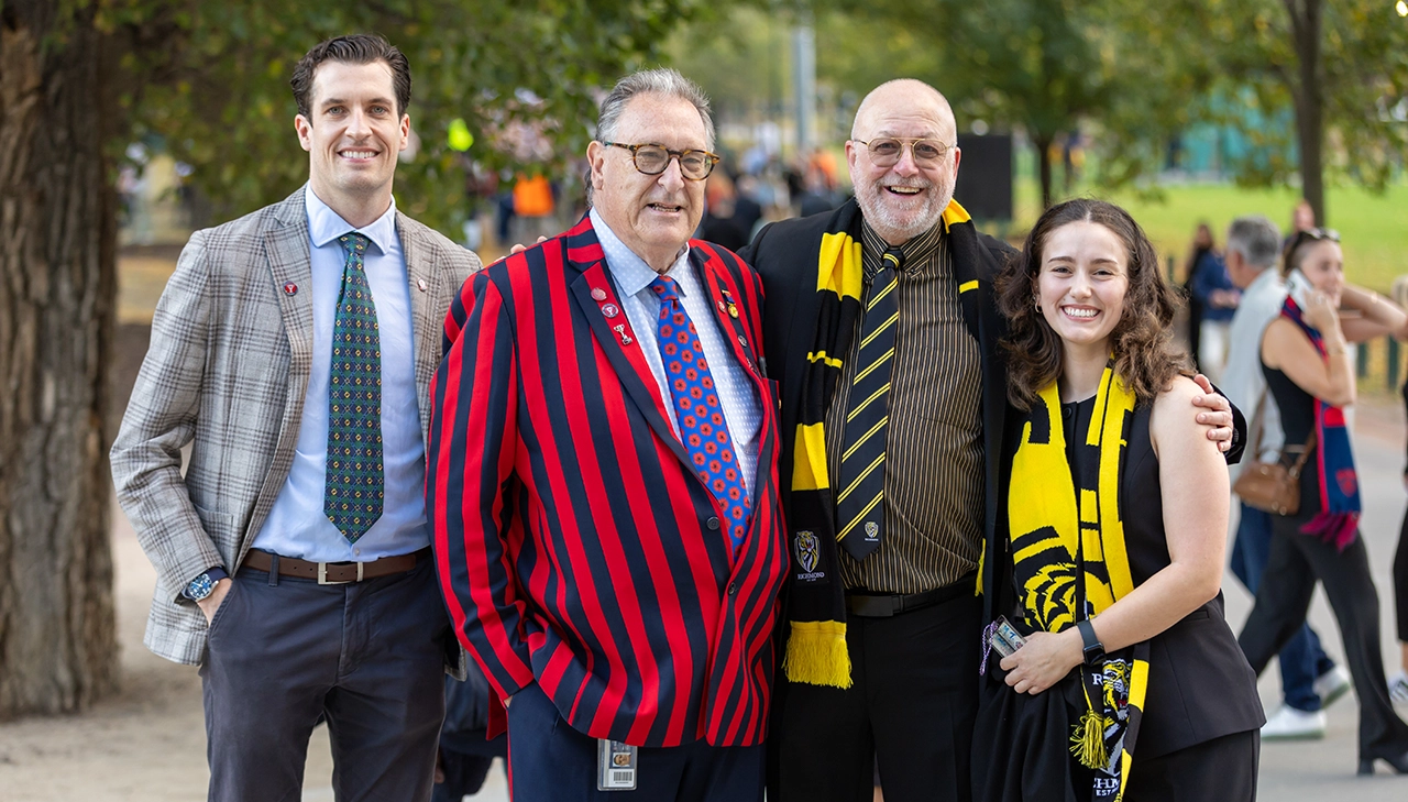 MCC members stand outside the MCG ahead of a Melbourne v Richmond match AFL25RD7_MELBvRICH_065_MCC page banner desktop_1280x729.webp